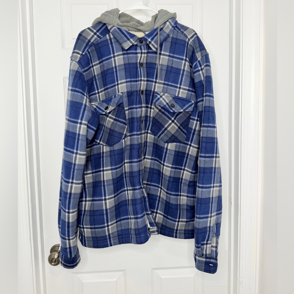 Size XL Blue Plaid Men's Shirt with Hood